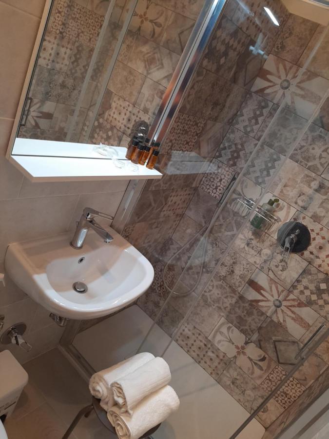 普拉托La Casina Della Volpe公寓 外观 照片